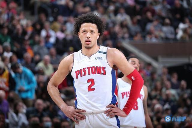 半段表现耀 半段表现耀